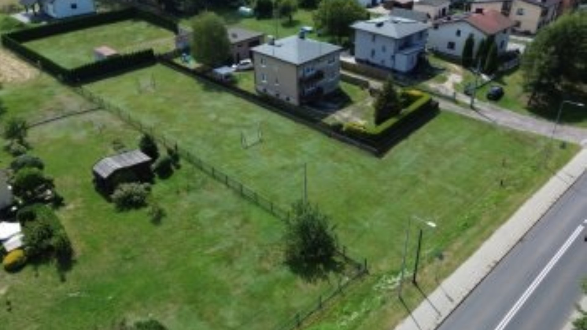 Działka na sprzedaż